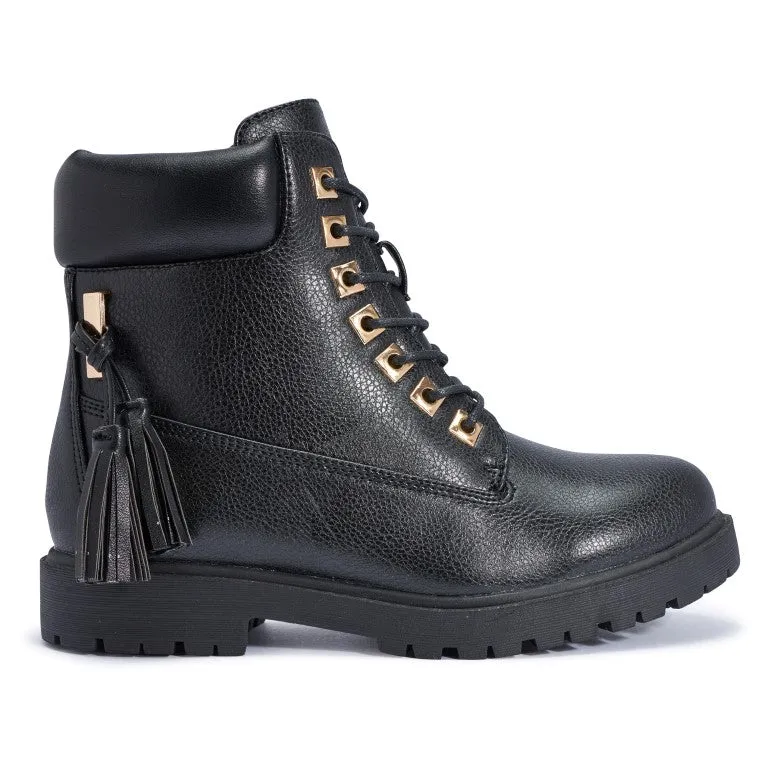 Black Boots